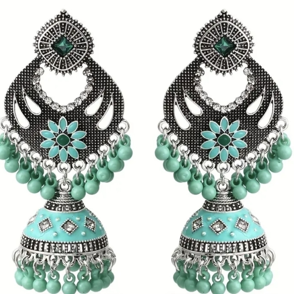 New Vintage Hollow Beads Tassel Boho Earrings, T2B2G